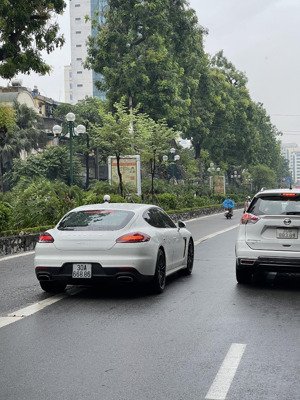 phân lô giảng võ-oto ngủ trong nhà-nhà dân xây chắc chắn 56m*5t-dòng tiền 500tr/năm chỉ 16,6tỷ