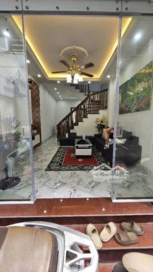 bán nhà phố bạch mai 40m2 x 4t, nhỉnh 4.8tỷ. gần phố