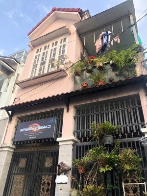 chỉ 6,2 tỷ sở hữu nhà 1 trệt 1 lầu đường 160, cách lã xuân oai 150m, tăng nhơn phú a, quận 9