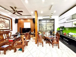 siêu rẻ đẹp hồng mai, 56m, 5t, mt 5m, hai thoáng, dân xây, ở sướng, ngõ rộng, chỉ 9,8 tỷ.