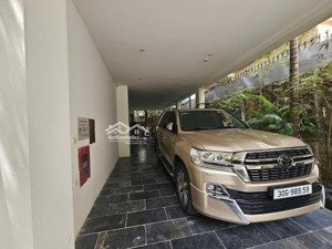 bán nhà tây hồ 250m, 8 tầng, giá 140 tỷ