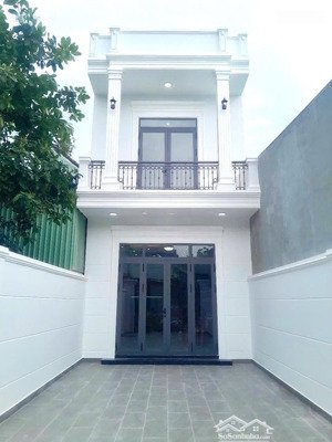 nhà phú hoà phường phú lợi thuộc tp.hcm mat tiền nhựa 5m thông sân oto đường oto giá chỉ 4ty380