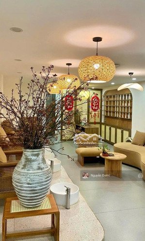 mặt phố đình ngang, hàng bông, hoàn kiếm, dt 76m, 8 tầng, mt 5.6m, kinh doanh mọi loại hình ra tiền