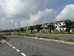 bán lô đất giá rẻ nhất khu dv 4,5ha vân canh. ngay cạnh ngã 4, làn sau đường vành đai 3,5 vuông đep