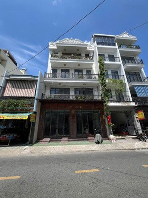 bán nhà mặt tiền kinh doanh 8m cực đẹp ngay công viên kênh nước đen, bình hưng hòa a, quận bình tân