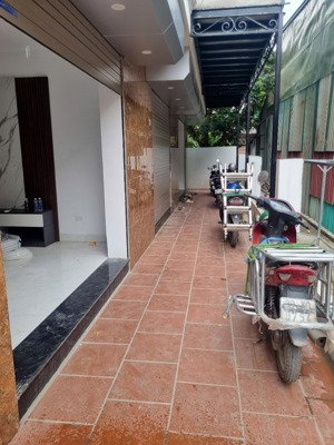 chính chủ bán gấp nhà mới 5 tầng, mới tinh, 5 bước ô tô tránh, vỉa hè, khe thoáng vĩnh viễn