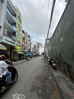 (dt: 4.1x18.3m) 5 tầng + hầm + lửng. chỉ 22 tỷ nhà mặt tiền đỗ ngọc thạnh, q5