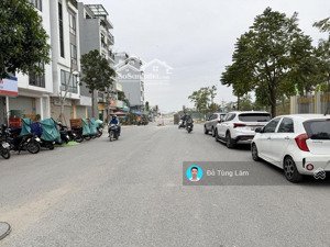 cần bán 90m2 đất tđc ngọc thụy - đường trước 17m, đường sau 4m, cách 15m ra hồ điều hòa