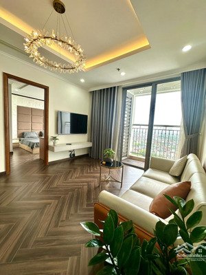 bán căn hộ 2 ngủ 82m2, park hill, times chỉ hơn 9 tỷ