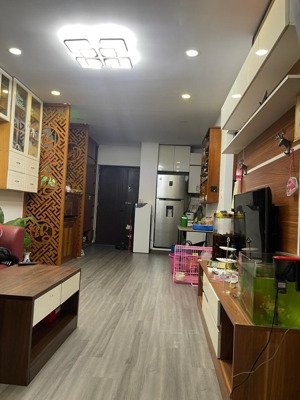 cần bán căn hộ thái an gần cao đẳng fpt giá 2tỷ8 ,diện tích 74m2,sổ hồng riêng,tặng full nội thất.