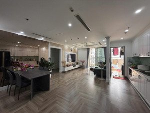 bán căn góc 120m2, 3 ngủ, park 06, times chỉ hơn 16 tỷ