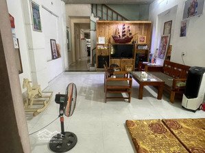 bán nhà 2 tầng hoàng công chất gần minh mạng khu biển sơn thuỷ, nhs