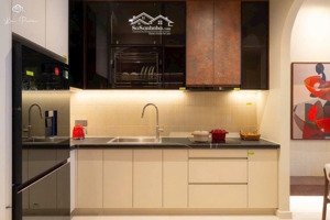 bán căn hộ mặt tiền đại lộ đông bắc, mới bàn giao full nội thất cao cấp