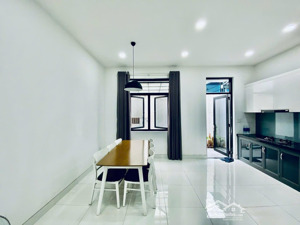 bán nhà phố citi bella 1, dt 83.2m2, giá bán 8.1 tỷ, 1 trệt 2 lầu, nhà hoàn thiện 4 pn, 3 wc