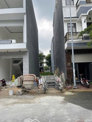 3.05 tỷ/ bán đất kdc lộc phát ngay đường 22/12 ngã tư đất thánh ql13 p. thuận giao tp thuận an