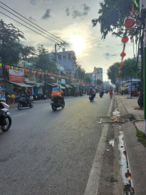 siêu nóng ! góc 2 mặt tiền quận 3, hợp đồng thuê 66tr/ tháng mà giá chỉ hơn 22 tỷ