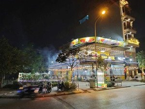 hot - cho thuê nhà mặt phố khu ngoại giao đoàn, dt: 250m2 x 3t, lô góc mặt tiền 20m, kd mọi mô hình