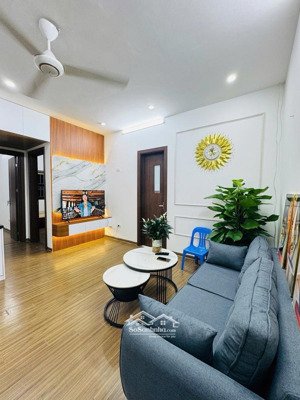 đại kim - hoàng mai- lô góc - 54m2- căn hộ 2ngủ - 2vs - full nội thất đầy đủ khách mua ở luôn -