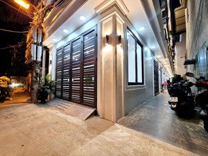 cắt lỗ bán gấp liên mạc - 36m 5 tầng - ô tô đỗ cửa - lô góc - full nội thất