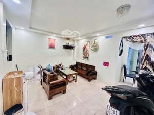 bán đất tặng nhà 68m2 - 3 bước ra đường ôtô tránh giá gia lộc nhỉnh 10 tỷ.