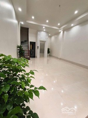 bán nhà riêng tại thịnh quang, đống đa, hà nội, 17,3 tỷ, 40m2 giá tốt