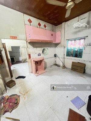 bán nhà hẻm sau lưng mặt tiền bông sao, p5, q8 - ban công thoáng mát