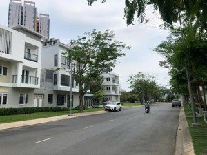 chủ định cư nước ngoài cần bán gấp căn bán biệt thự, lô góc. dự án mega ruby, khang điền