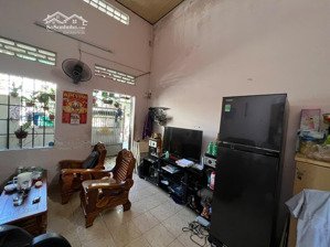 hạ giá 500triệu nhà cấp 4 cách biển chỉ 250m đường nguyễn thiện thuật nha trang phù hợp xây chdv