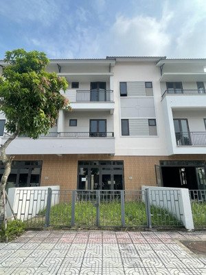 sổ hồng cầm tay - cơ hội đầu tư đón sóng mô hình tod - vị trí đẹp dự án centa riverside