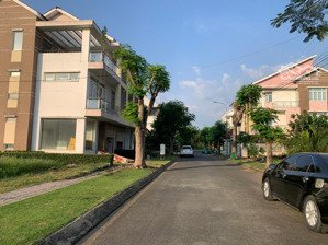 chủ cần bán gấp lô đất dự án topia garden khang điền, phường phú hữu, thành phố thủ đức