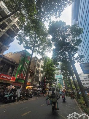 bán tòa nhà mt nguyễn công trứ, p. nguyễn thái bình q1. dt: 4.5x22m, 5 tầng. hđt 100tr/tháng