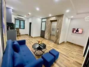 mới tinh ccmn 60m2, 2n1k full nội thất thoáng mát, ô tô đỗ cửa tại phố phương liệt