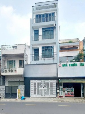 cho thuê mặt tiền 7a thành thái, phường 14, quận 10