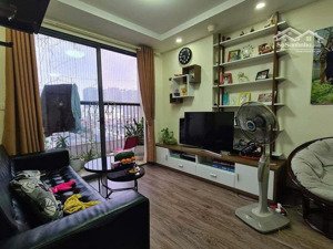 chính chủ cần bán căn 2pn view times city - hướng mát