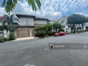 bán villa compound nguyễn văn hưởng thảo điền q2 - 22x20m - 3 tầng - siêu sang trọng - giá 105 tỷ