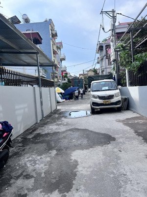 tây tựu nhà mới , ngõ ô tô , kiên cố cách 1 nhà ra ô tô tránh - nhỉnh 5 tỷ diện tích 38m