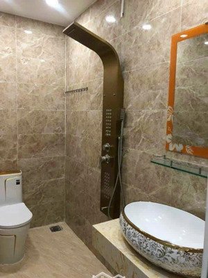 chính chủ cho thuê nhà mt tân hiệp hóc móc 8tr/tháng| trệt lửng | phù hợp làm mặt bằng kinh doanh