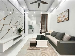 bán nhà xuân đỉnh sau ngoại giao đoàn diện tích 36m - ô tô đỗ cổng - nhà mới 5 tầng ở luôn