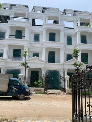 bán đất tặng nhà đại mỗ phân lô 115m2 giá chưa đến 22 tỷ .