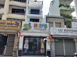 căn duy nhất, mặt tiền kinh doanh thích quảng đức phú nhuận, dt: 4x15.5m, 4 tầng st, giá 15 tỷ tl