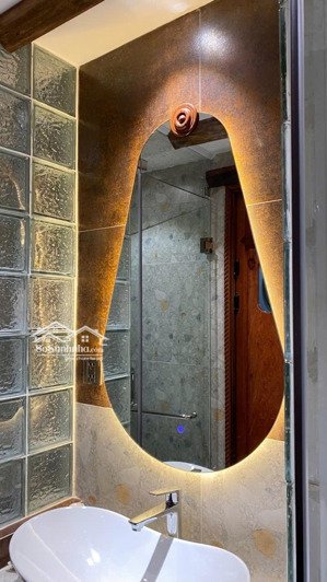 cần bán khách sạn mặt tiền đường trần quang khải- nha trang - khánh hoà! đã hoàn công