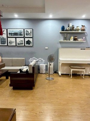 chính chủ cần bán căn cc goldsilk complex, 94m2, 3pn, 2wc, đầy đủ nội thất đẹp xịn