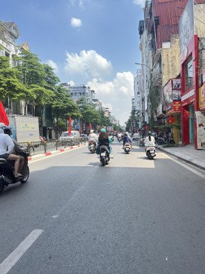 siêu hiếm - mặt phố tây sơn diện tích 630m mặt tiền 18m vị trí vàng trung tâm đống đa