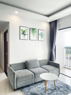 chính chủ cho thuê căn hộ 2 pn 2 wc full nội thất 74m2 chỉ 8 triệu/tháng, có thể vào ở ngay