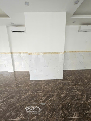 cho thuê mặt bằng,vị trí đẹp, ngay góc ngã 3, 2 mặt tiền