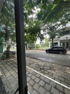 chính chủ gửi bán liền kề 80m2- giá tốt nhất thị trường ecopark