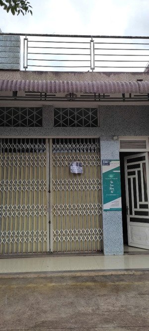 cho thuê mặt tiền đường trần phú, không chung chủ, lối đi riêng và nhà vệ sinh riêng làm văn phòng