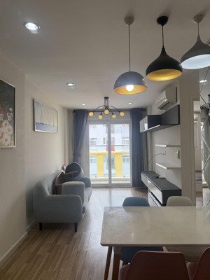 chủ nhà đi nước ngoài bán gấp 2pn 2wc 74m2 nhà full nội thất giá chỉ từ 2tỷ500 lh: 