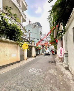 hiếm ngang lớn (7 x 15) - 3tầng (7p ngủ) hẻm xe tải thông, gần mặt tiền đường lê quang định