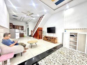 cho thuê nhà ở kinh doanh 3 tầng 3 phòng ngủ khu phước long giá 13 triệu/tháng